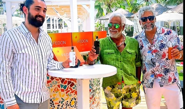 Fedon '' Yakarım Bilirsin '' dedi.