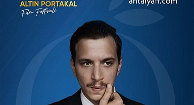 BODRUM'LU SANATÇI SELAHATTİN PAŞALI'YA BÜYÜK ONUR