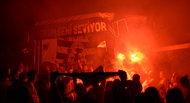 DÜNYA FENERBAHÇELİLER GÜNÜ COŞKUYLA KUTLANDI.